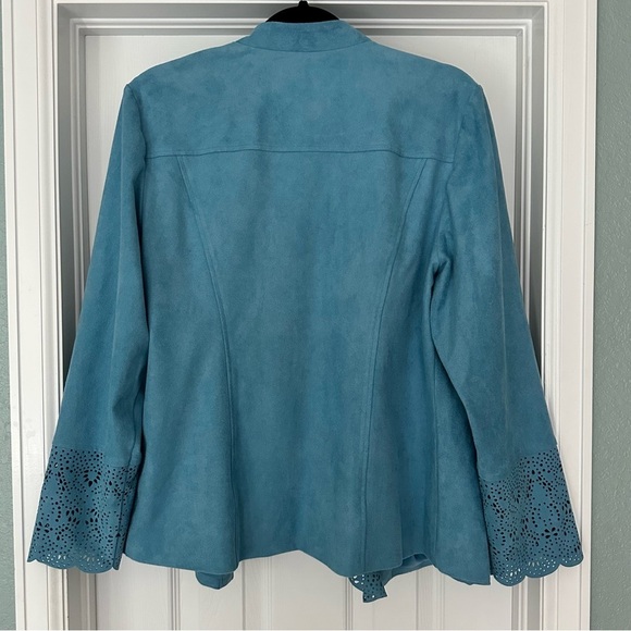 Chico's‎ Faux Suede Perforated Drape Jacket Size Large Blue NWT - Picture 7 of 11